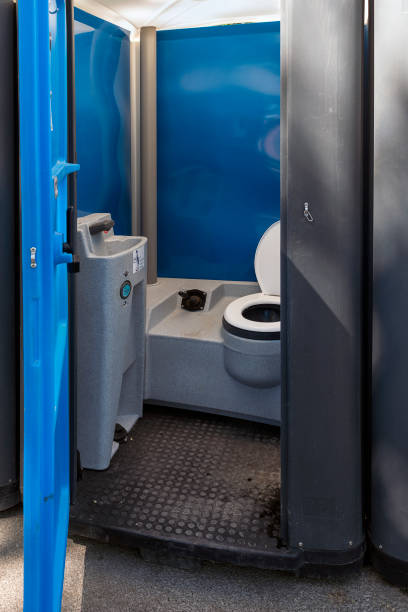 Best High-end porta potty rental  in Claysburg, PA